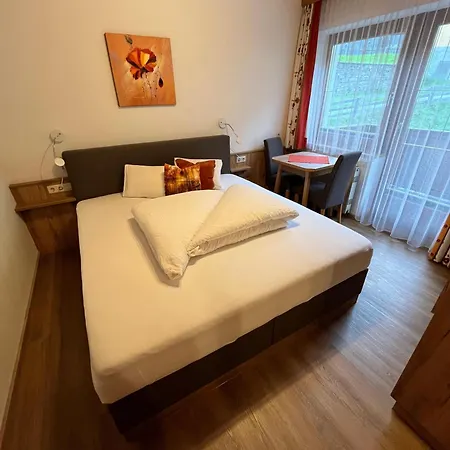 Apartment Prünster *